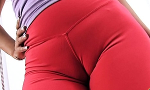 Big Seethe BUTT Latina In Tight Yoga Pants Has Abyss CAMELTOE coupled with Big Hooters