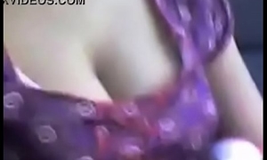 cute indian-college-girl-in-car-mms-scandal-by-bf - XVIDEOS com